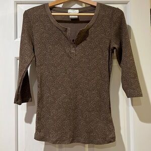 Patterned 3/4 sleeve Henley